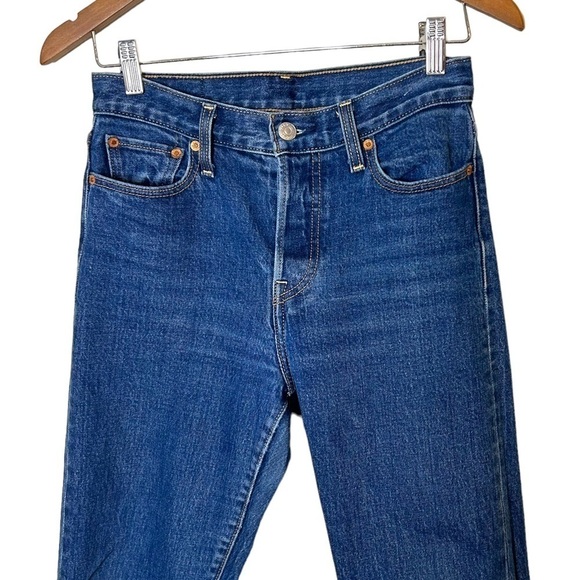 LEVI'S Womens Wedgie Icon Fit Ankle Jeans - Picture 4 of 13